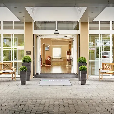 H+ Hotel Frankfurt Airport West-3